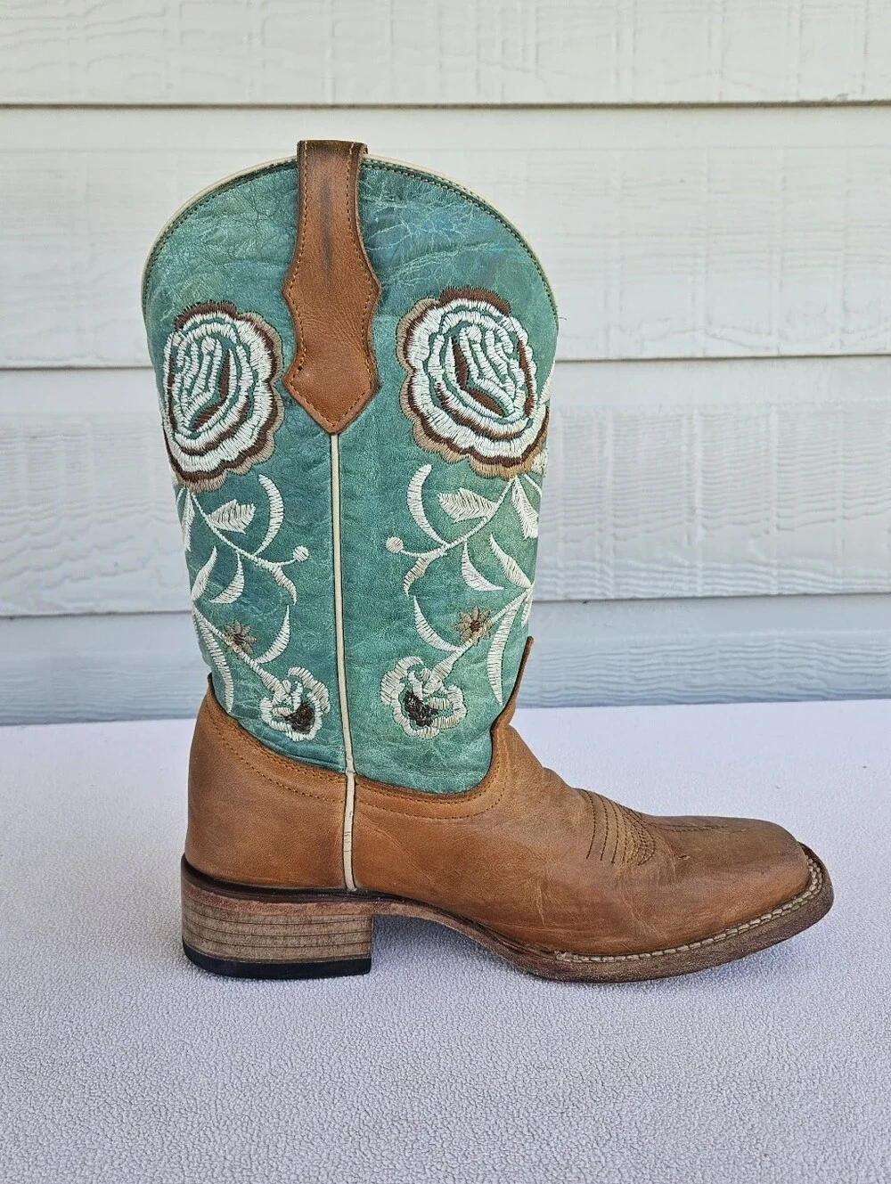 Circle G by Corral Honey Turquoise Flower Western Boot Girl Youth SZ 4 Leather